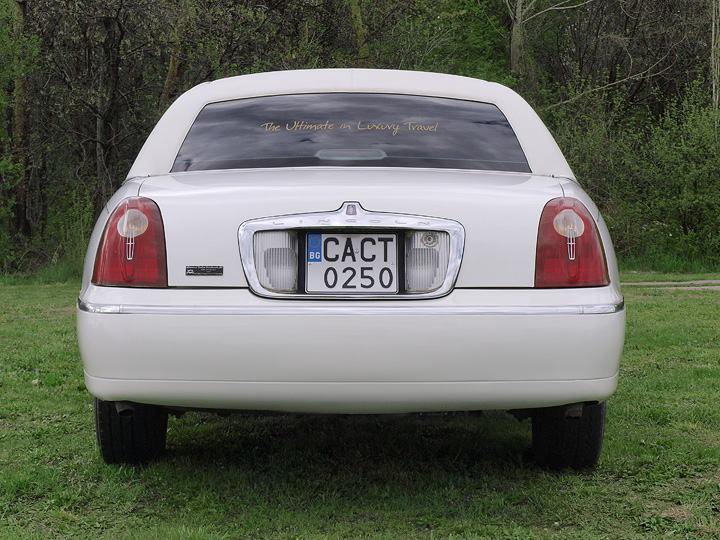 Lincoln Town Car 120-inch by ACC